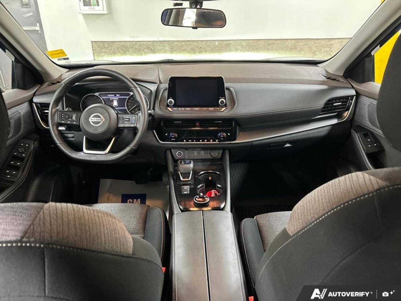 2021 Nissan Rogue SV  - Sunroof -  Heated Seats Photo