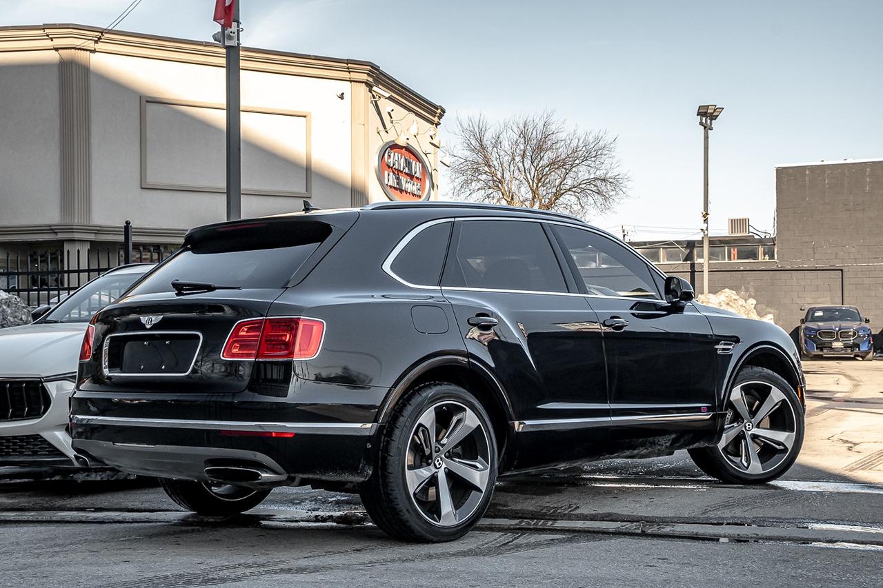 2017 Bentley Bentayga W12 AWD |FIRST EDITION|NIGHT VISION|MASSAGE|PANO Photo4