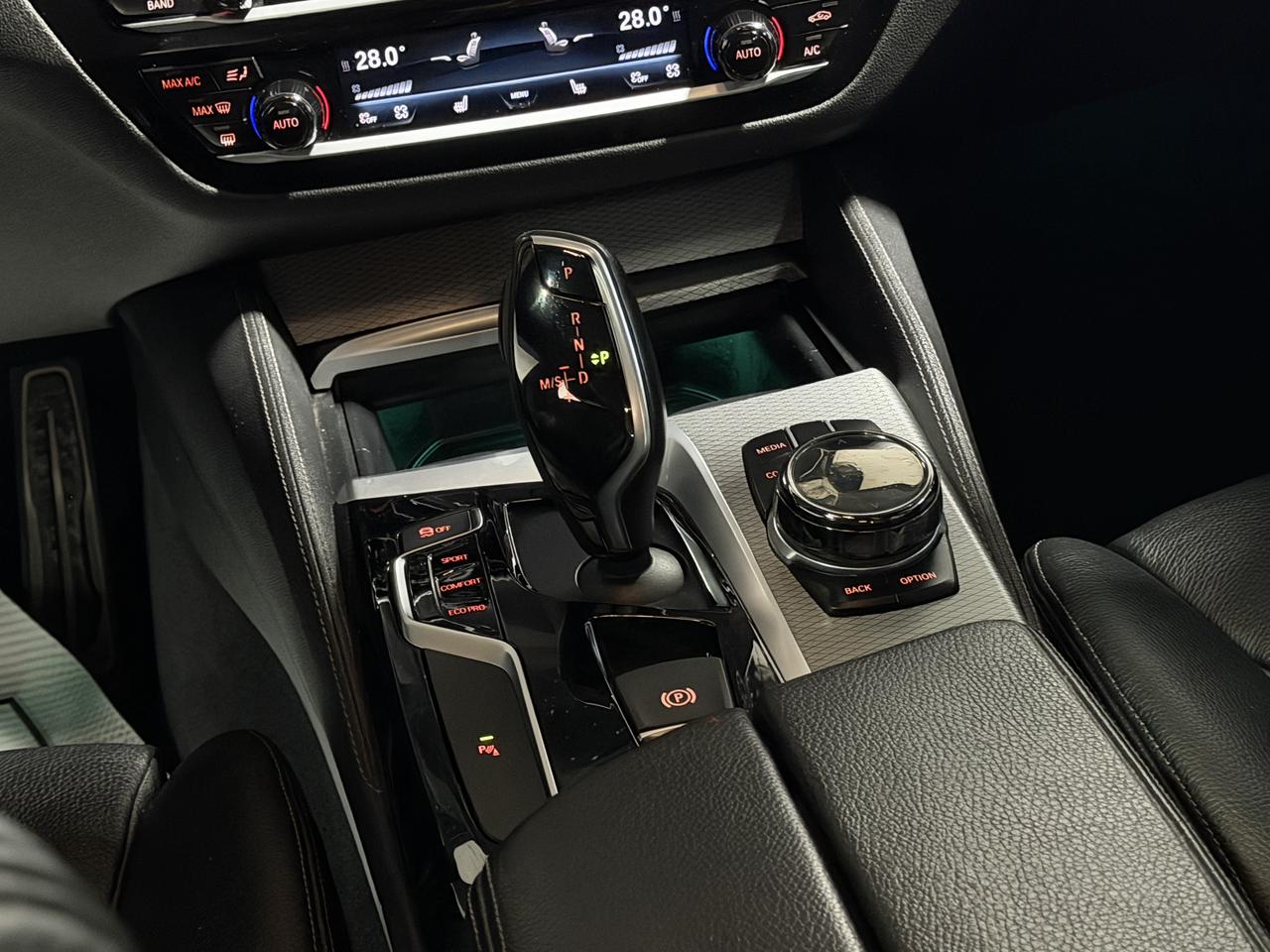 2017 BMW 5 Series 530i xDrive MSPORT|NOACCIDENT|LEATHER|SUNROOF Photo