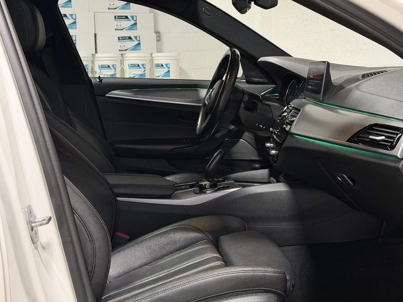 2017 BMW 5 Series 530i xDrive MSPORT|NOACCIDENT|LEATHER|SUNROOF Photo