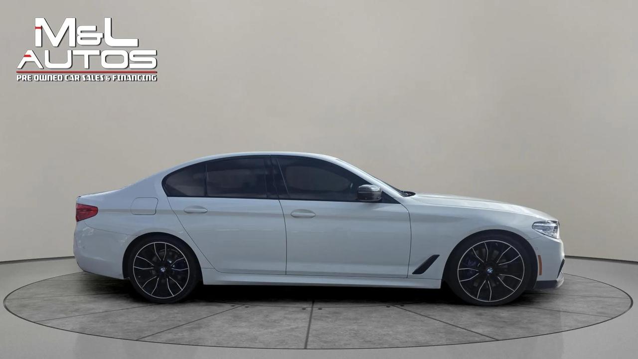 2019 BMW 5 Series M550i xDrive Sedan Photo