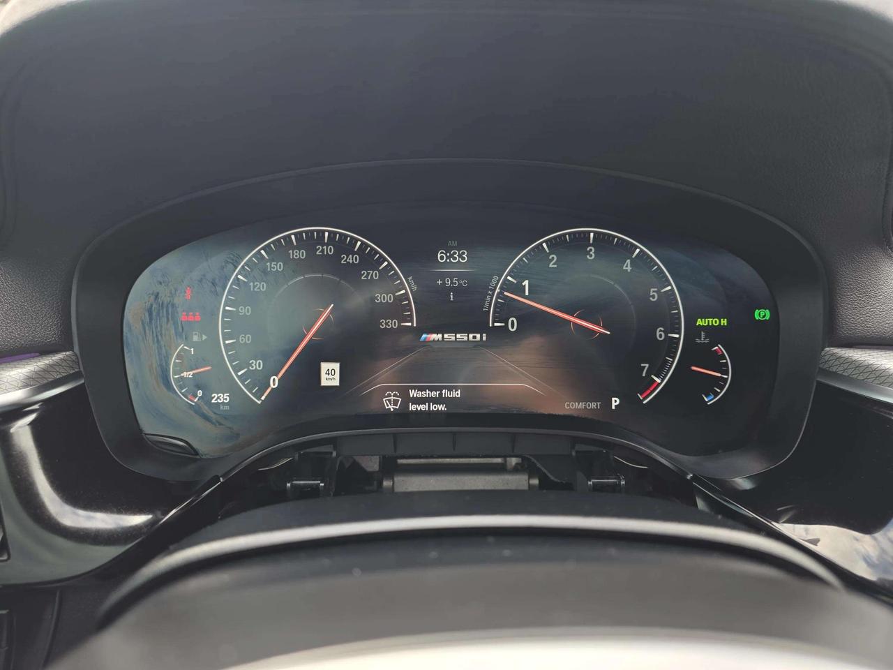 2019 BMW 5 Series M550i xDrive Sedan Photo