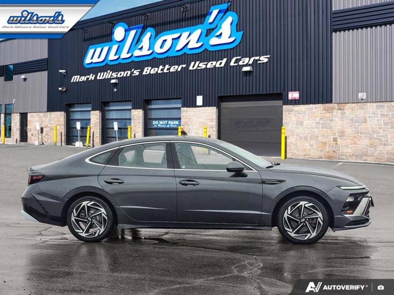 2025 Hyundai Sonata Preferred-Trend | Leather | Panoramic Sunroof | Heated + Cooled Seats | Wireless Carplay | and More! Photo