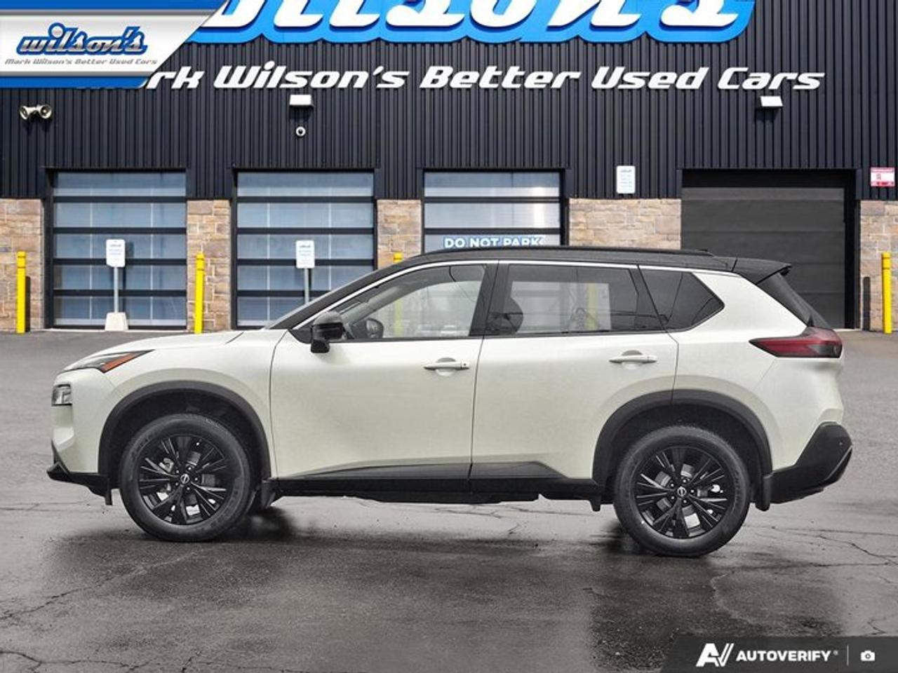 2023 Nissan Rogue SV Midnight Edition AWD | Leather | Pano Roof | Heated Seats + Steering | Remote Start | and More ! Photo