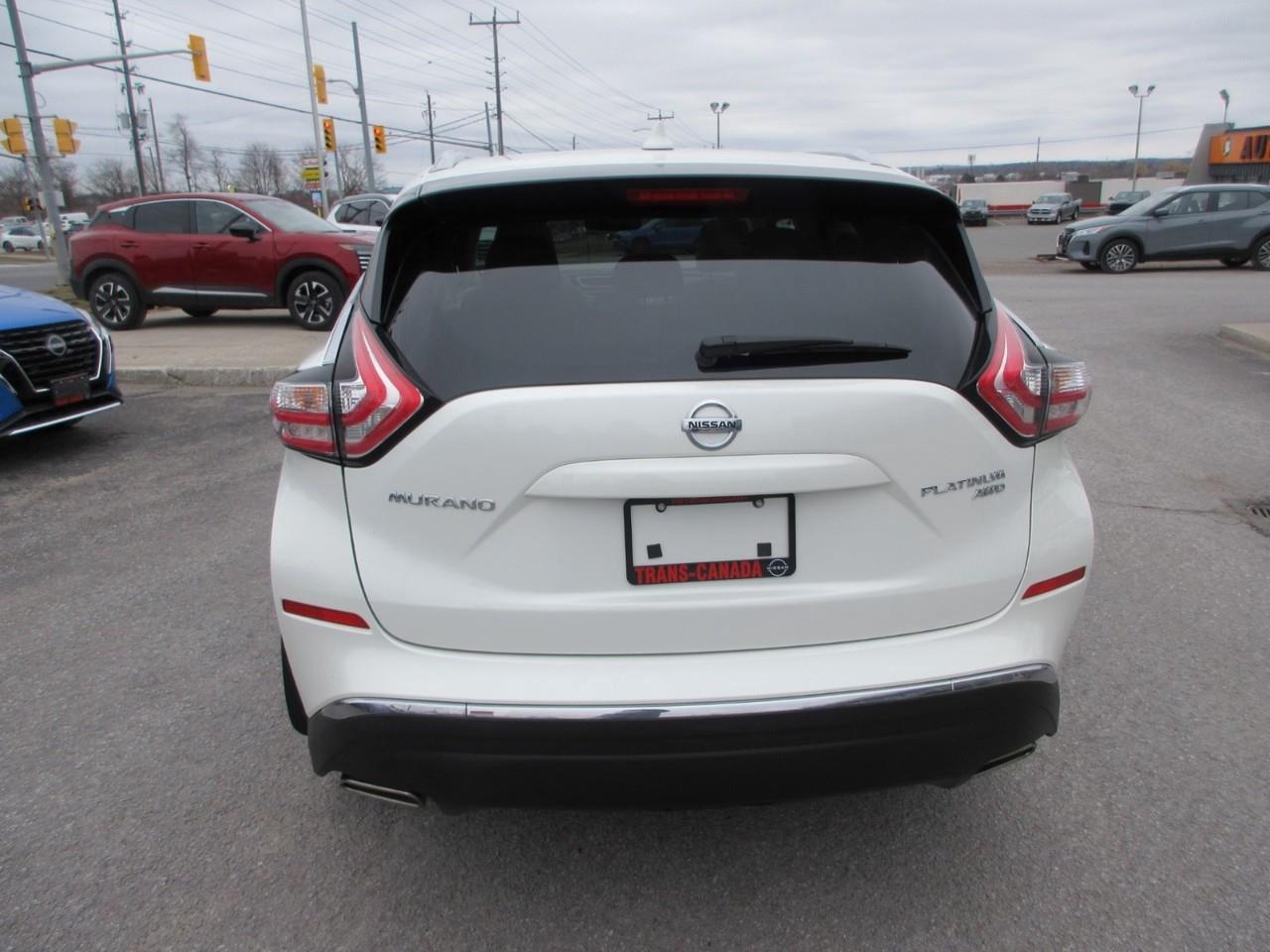 2017 Nissan Murano  Photo3