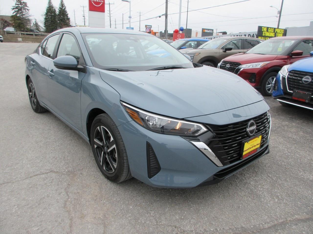 2025 Nissan Sentra SV Photo