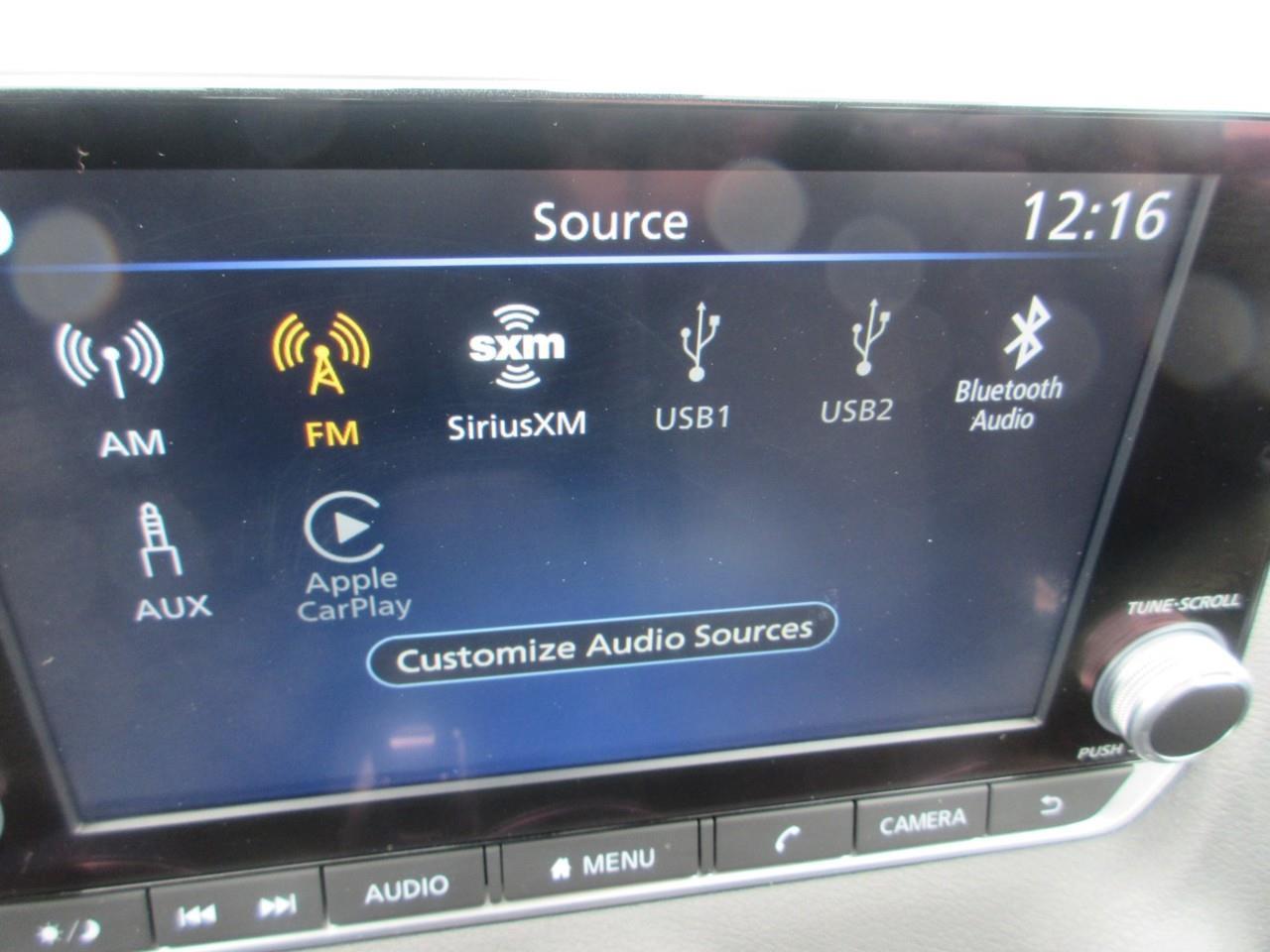 2025 Nissan Sentra SV Photo