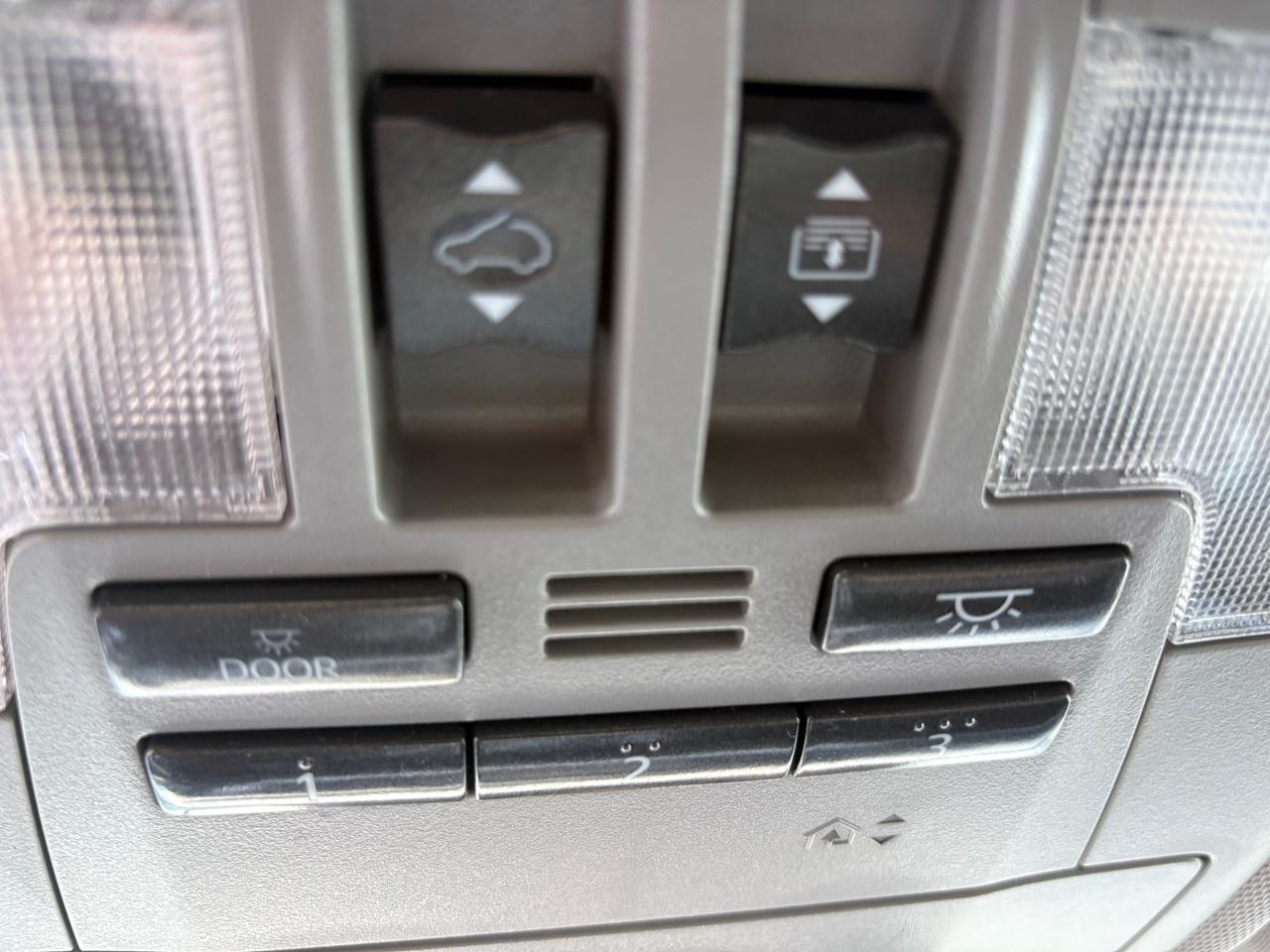 2014 Toyota Highlander LIMITED,NO ACCIDENT,$18900,SAFETY+WARRANTY INCLUDE Photo