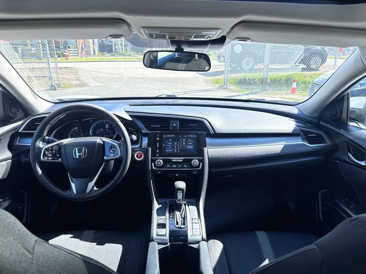 2018 Honda Civic FINANCING AVAILABLE Photo10