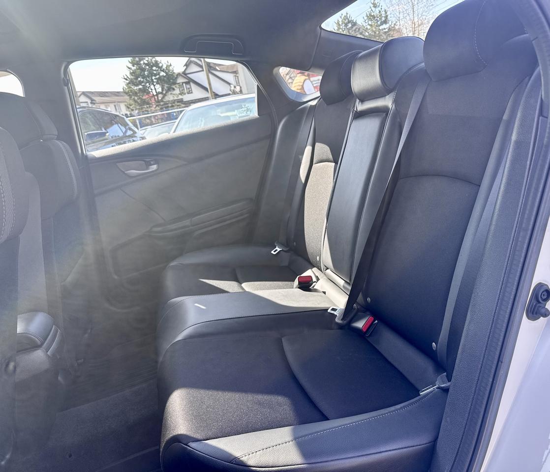 2020 Honda Civic Sport FINANCING AVAILABLE Photo15