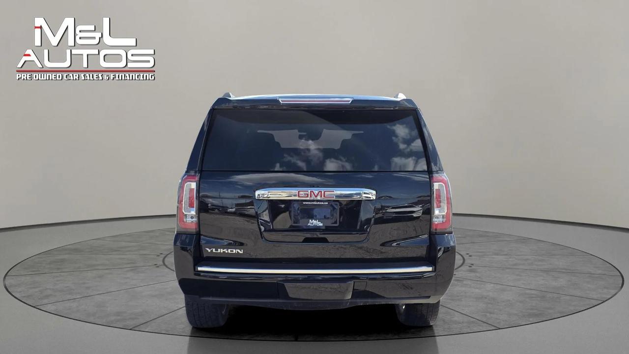 2018 GMC Yukon 4WD 4dr Denali Photo