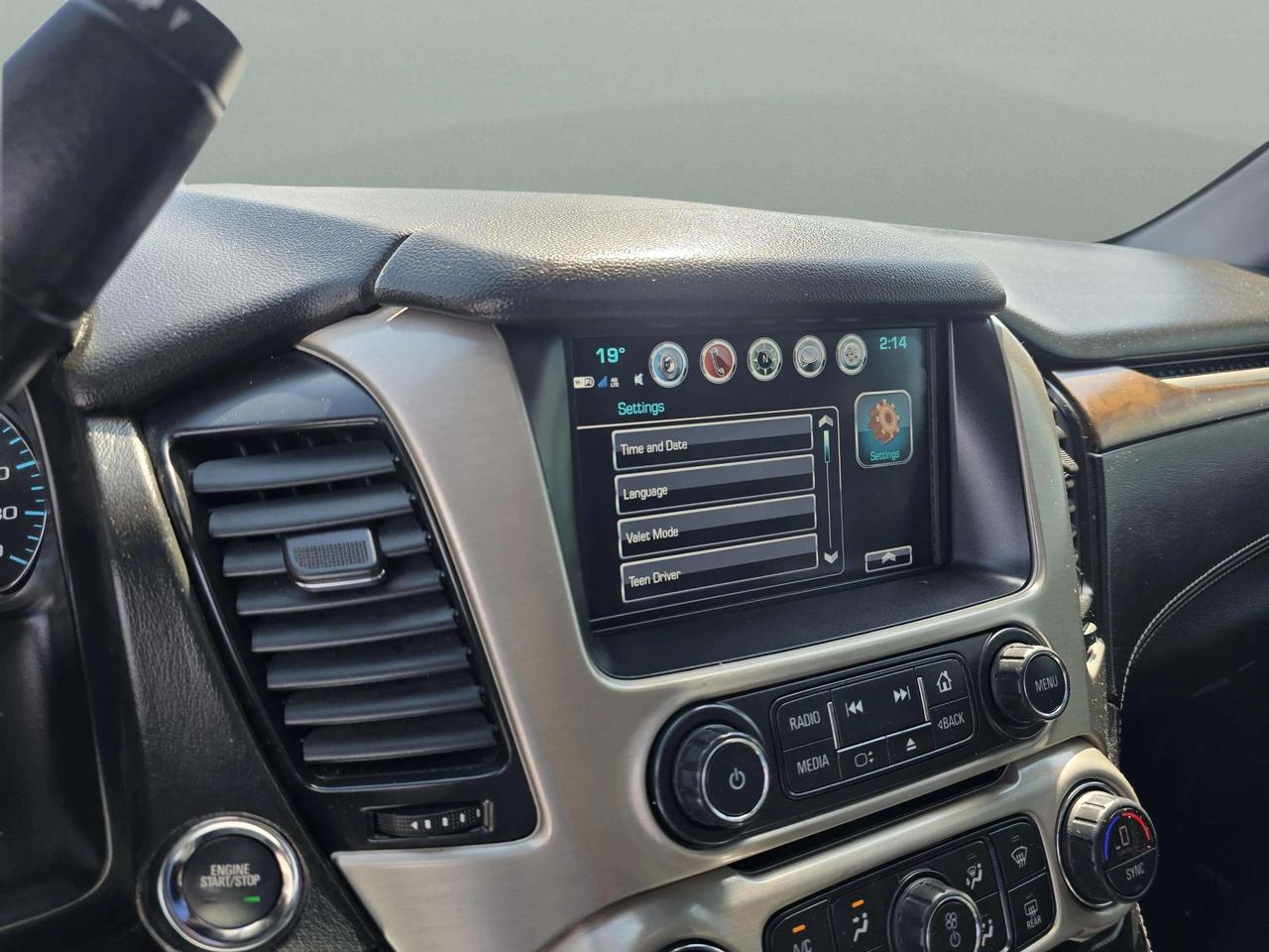 2018 GMC Yukon 4WD 4dr Denali Photo