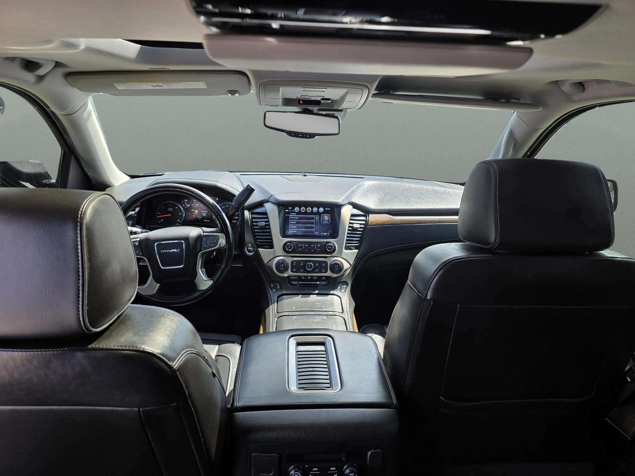 2018 GMC Yukon 4WD 4dr Denali Photo