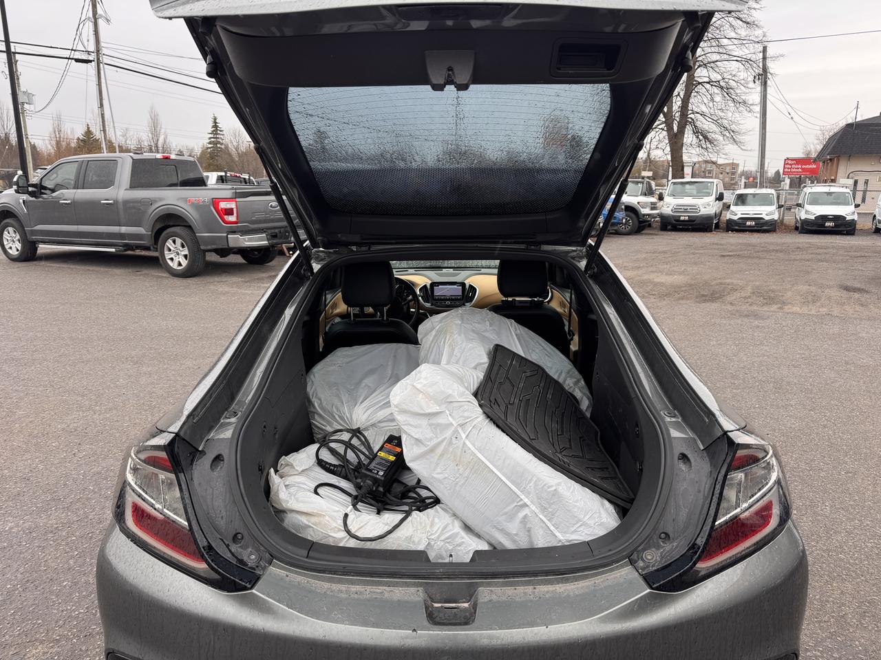 2017 Chevrolet Volt Premier Photo