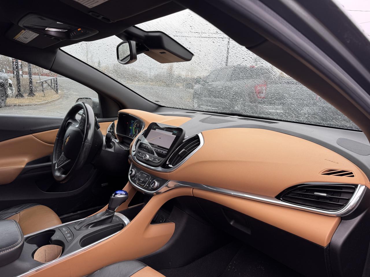 2017 Chevrolet Volt Premier Photo