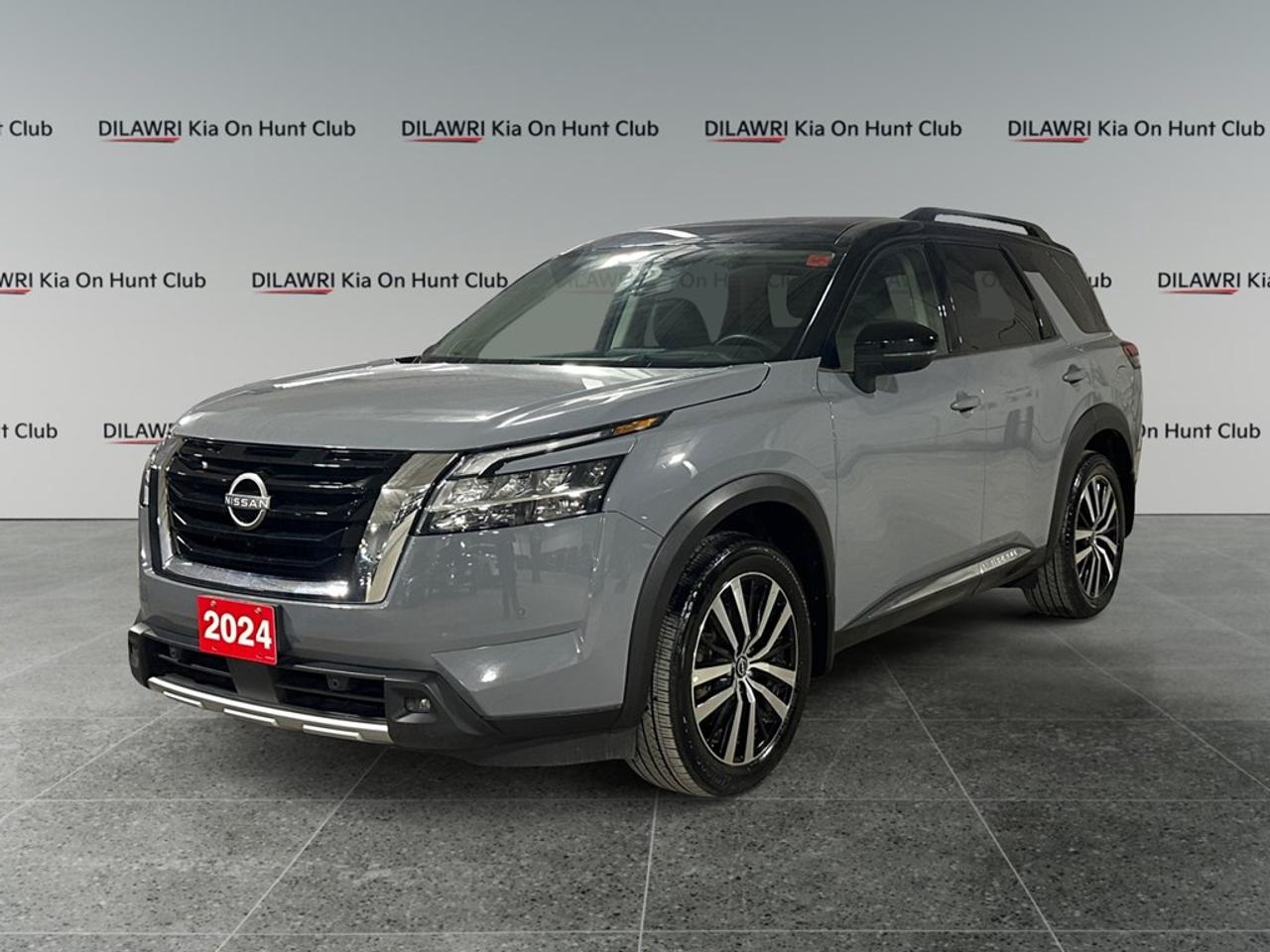 Used 2024 Nissan Pathfinder Platinum 4WD for sale in Nepean, ON