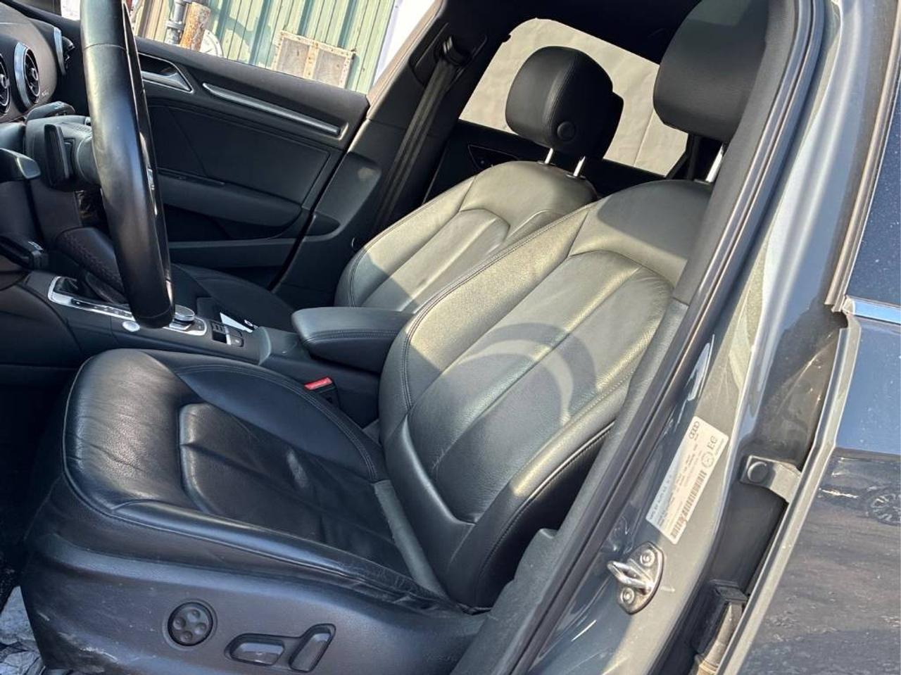 2017 Audi A3 e-tron 1.4T Progressiv Plugin Hybrid | Accident Free | Leather | Sunroof Photo