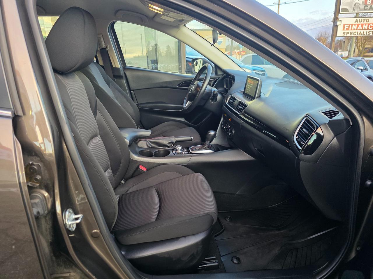 2014 Mazda MAZDA3 GS-SKY Apple Car Play | Android Auto | Backup Camera | Heated Seats Photo