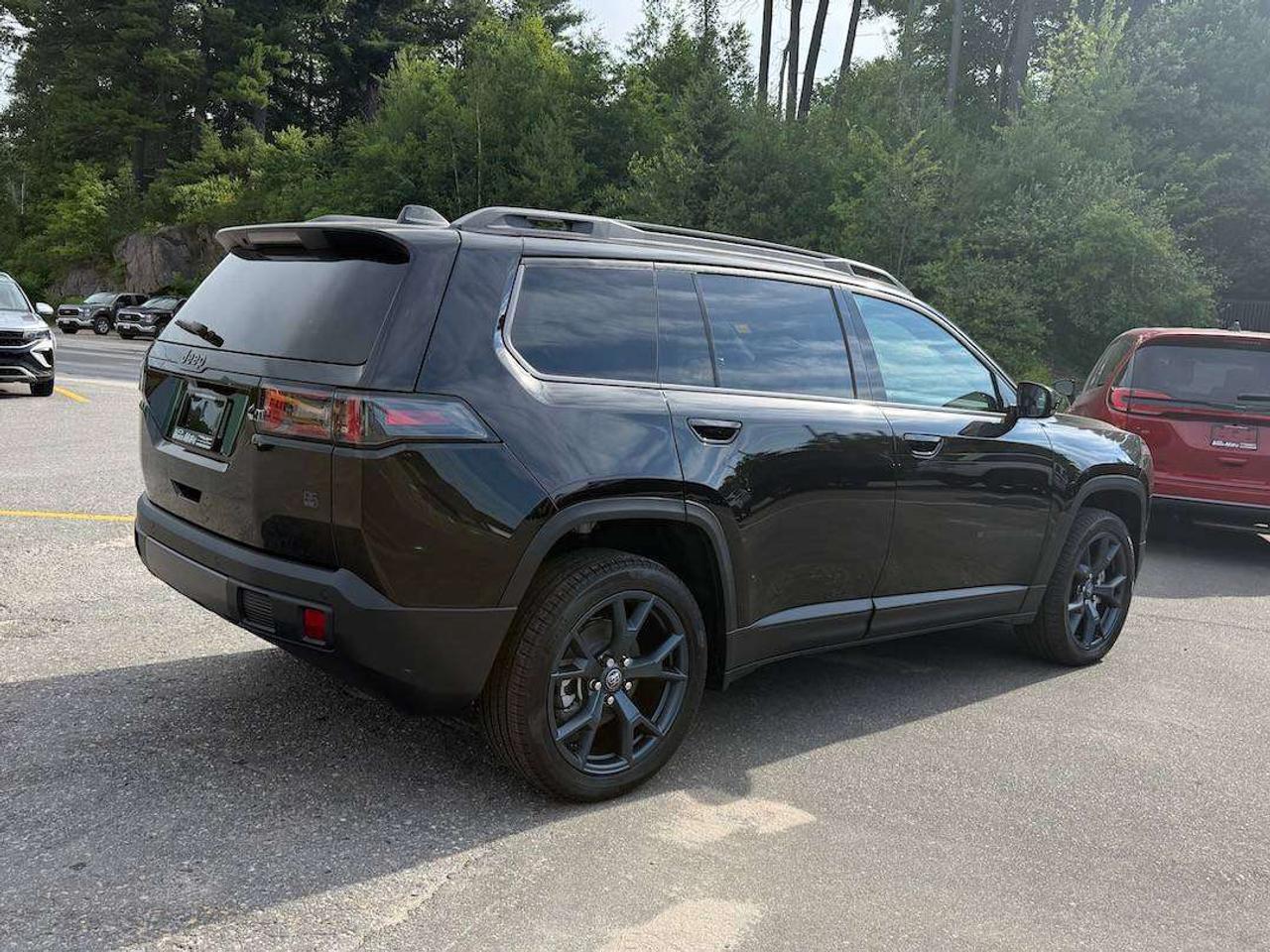 2026 Jeep Cherokee 85th Anniversary 4x4 Photo