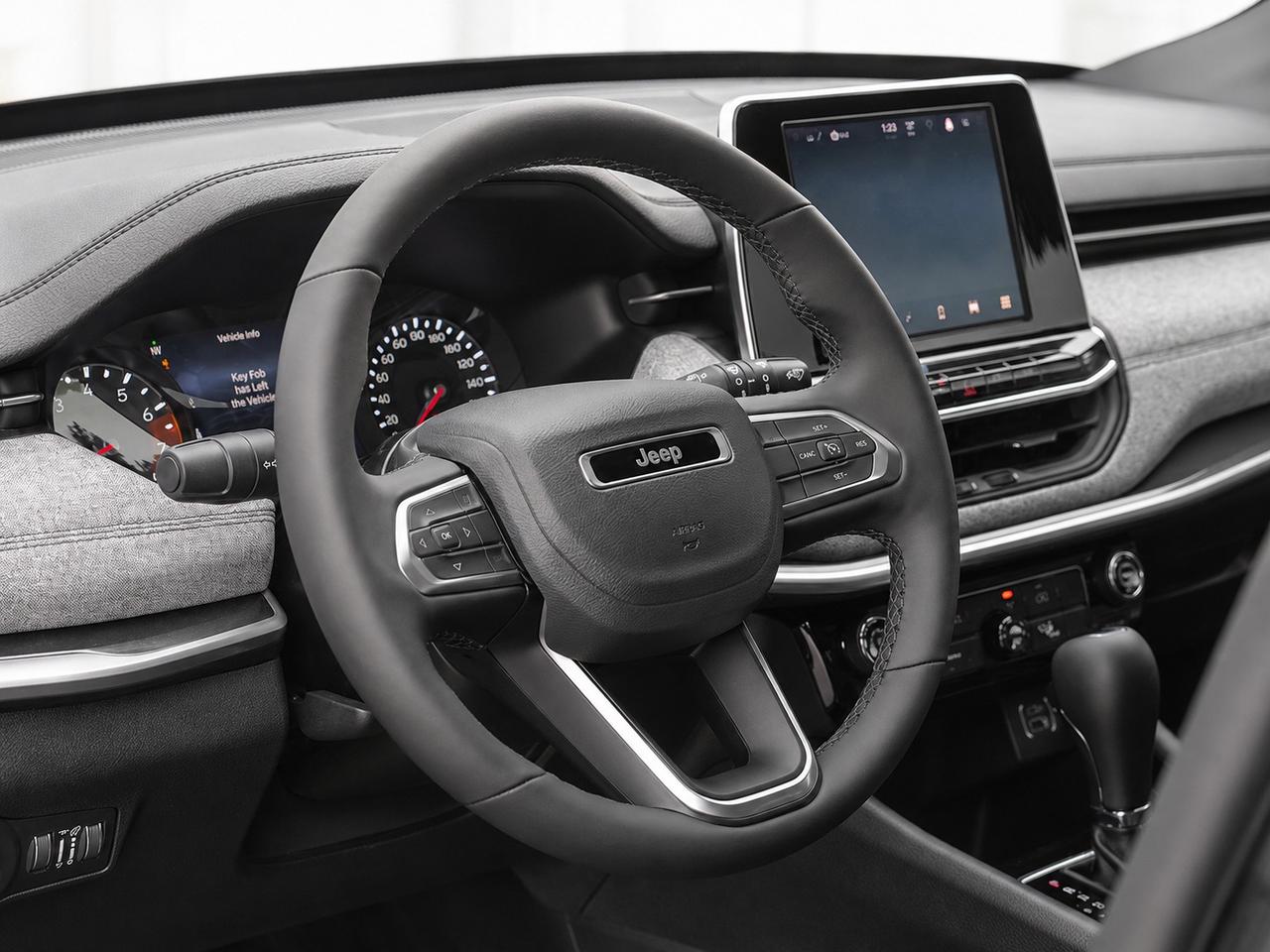 2026 Jeep Compass NORTH 4X4 | Htd. Seats & Wheel | 8.4" Touchscreen Photo