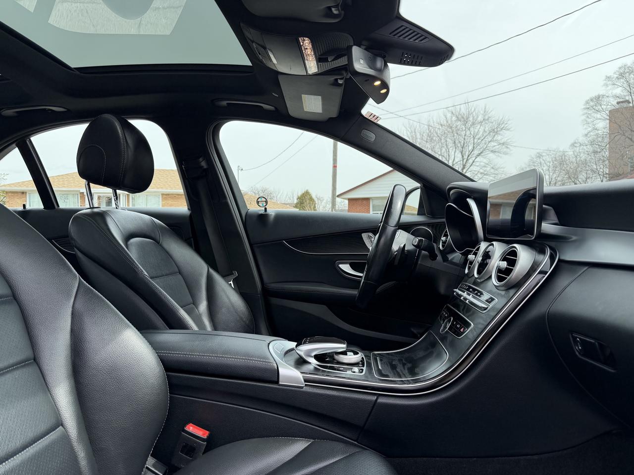 2019 Mercedes-Benz C-Class C 300 4MATIC Sedan Photo