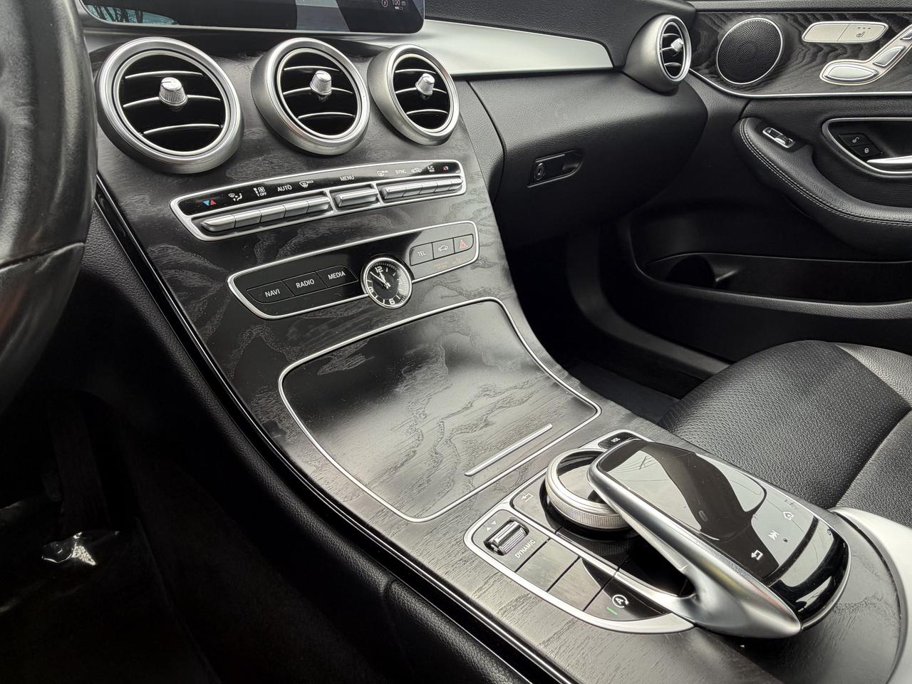 2019 Mercedes-Benz C-Class C 300 4MATIC Sedan Photo