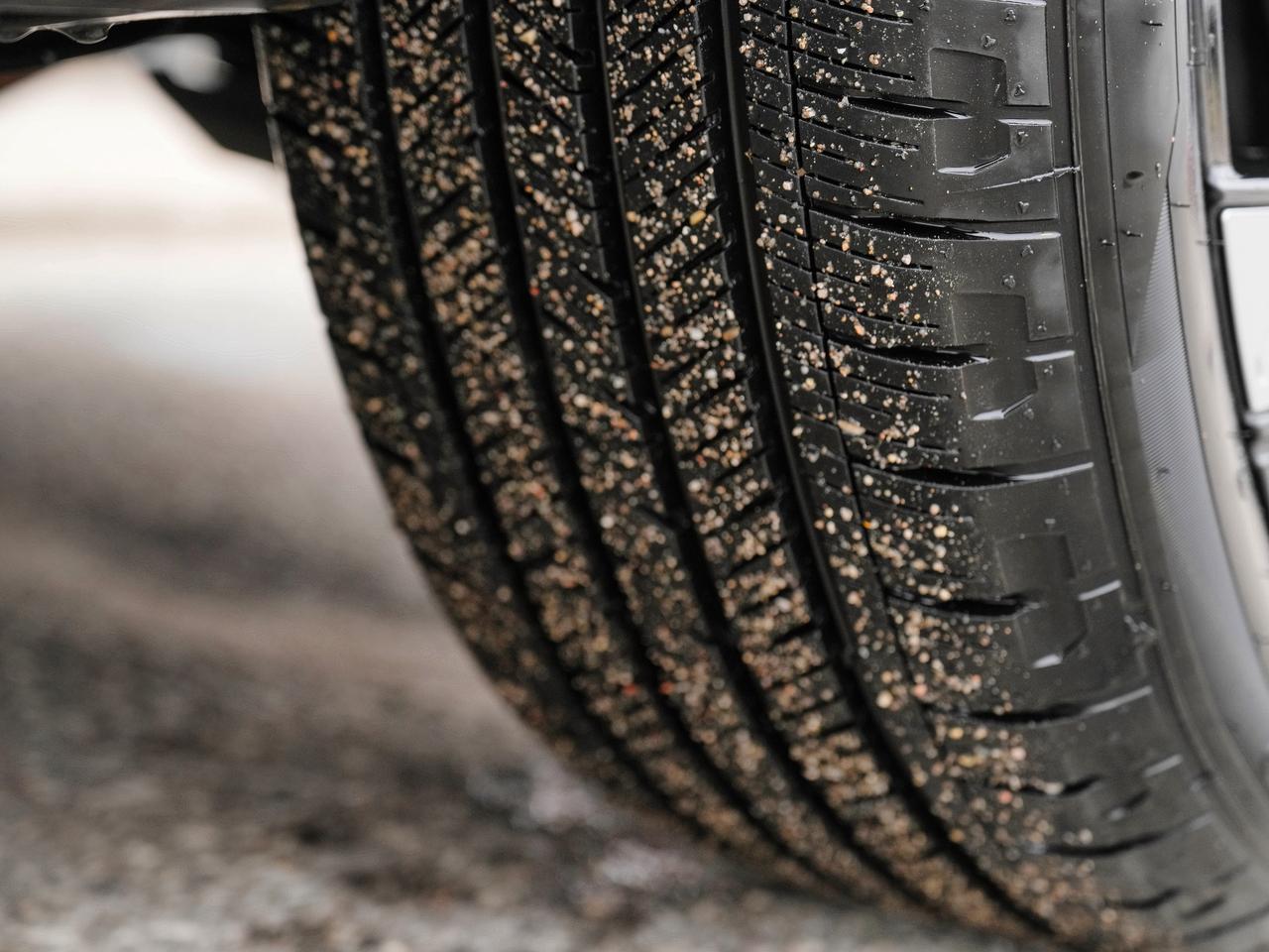 2025 Lincoln Nautilus RESERVE AWD | PANO ROOF | LEATHER | JET PKG! Photo