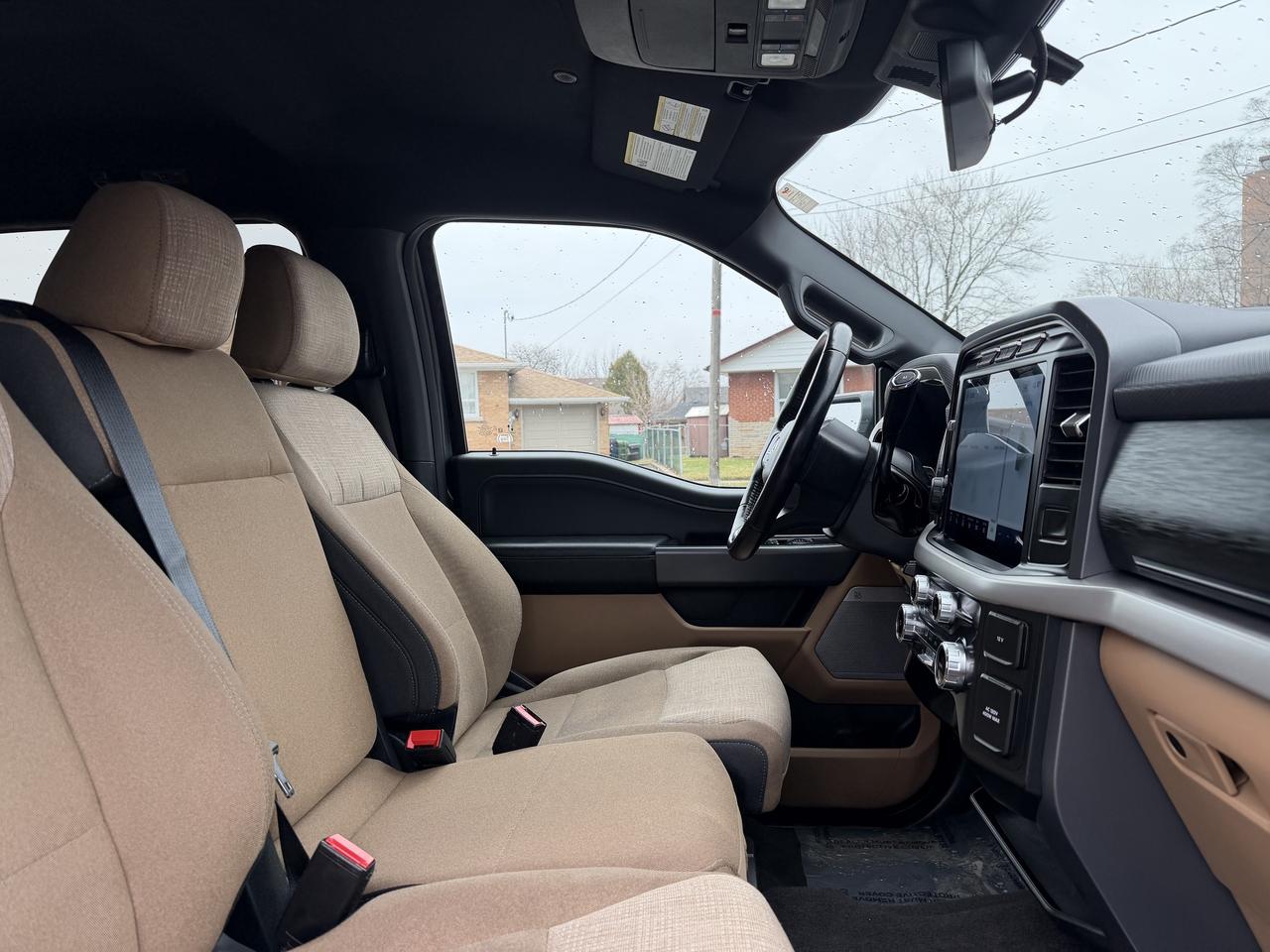 2022 Ford F-150 XLT 4WD SuperCrew 5.5' Box Photo