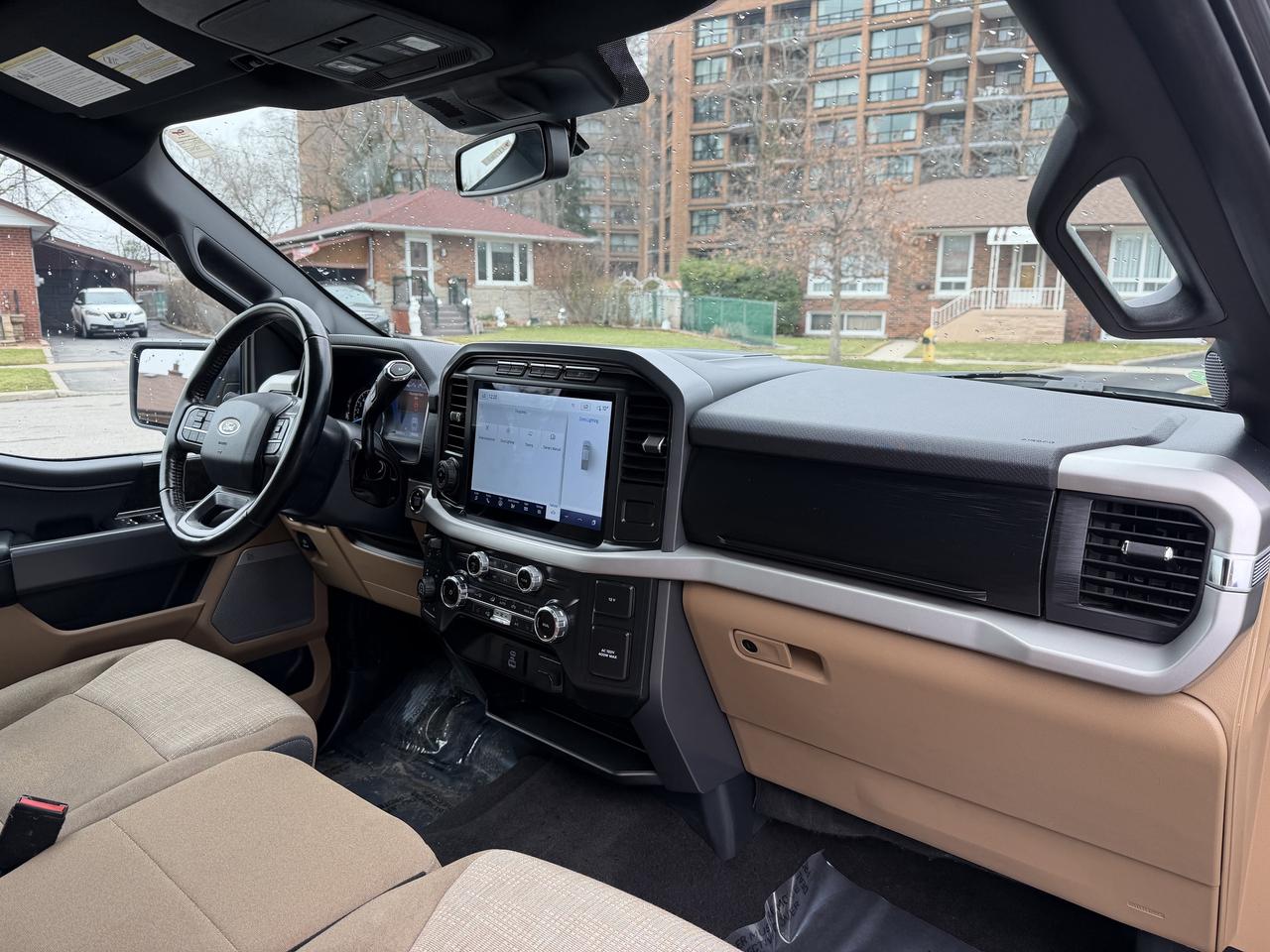 2022 Ford F-150 XLT 4WD SuperCrew 5.5' Box Photo