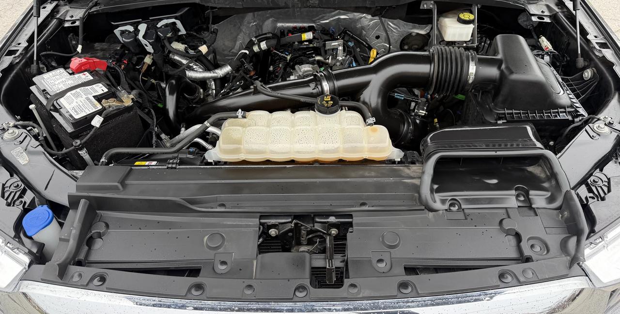 2022 Ford F-150 XLT 4WD SuperCrew 5.5' Box Photo