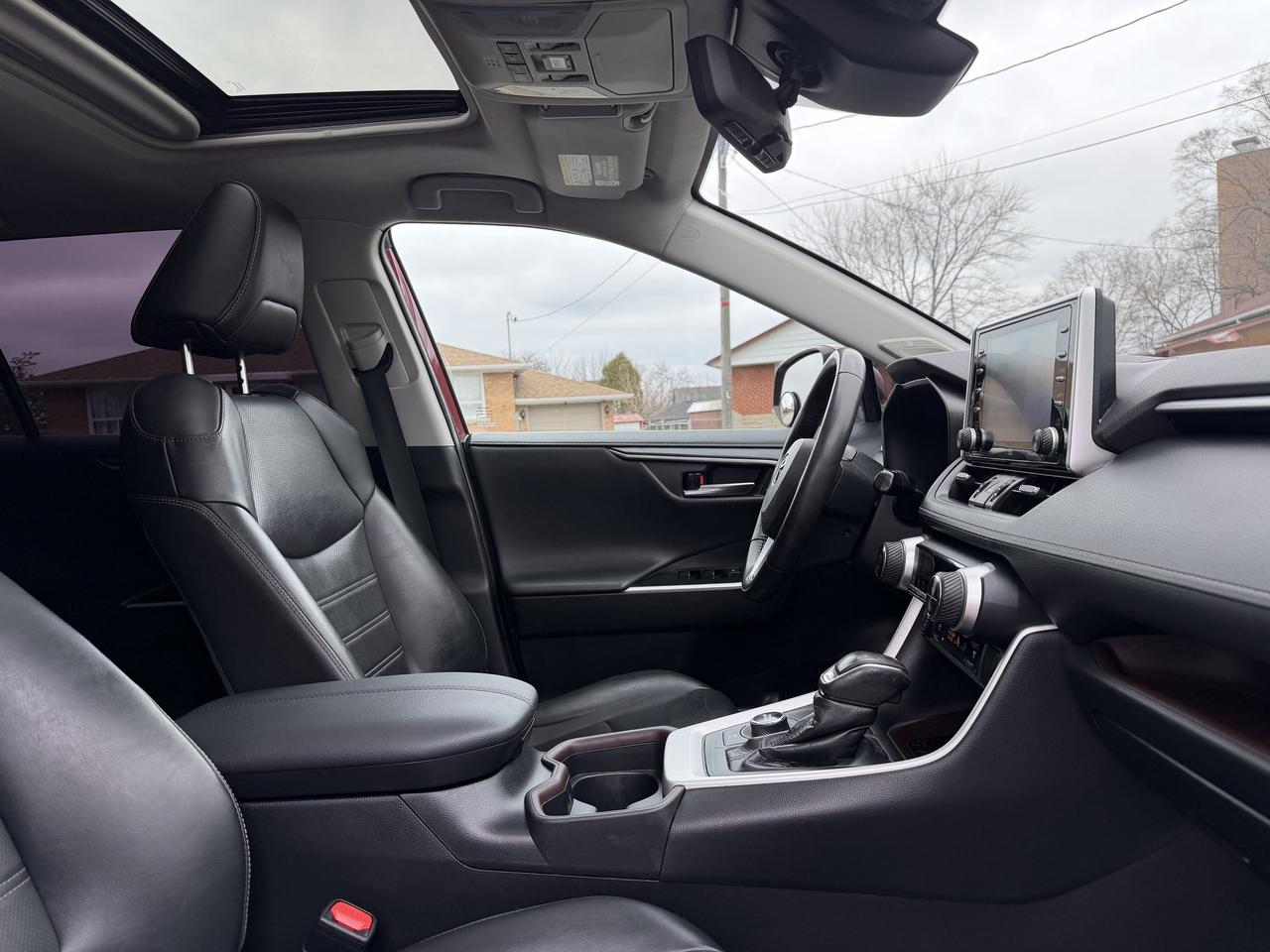 2020 Toyota RAV4 Hybrid Limited AWD Photo