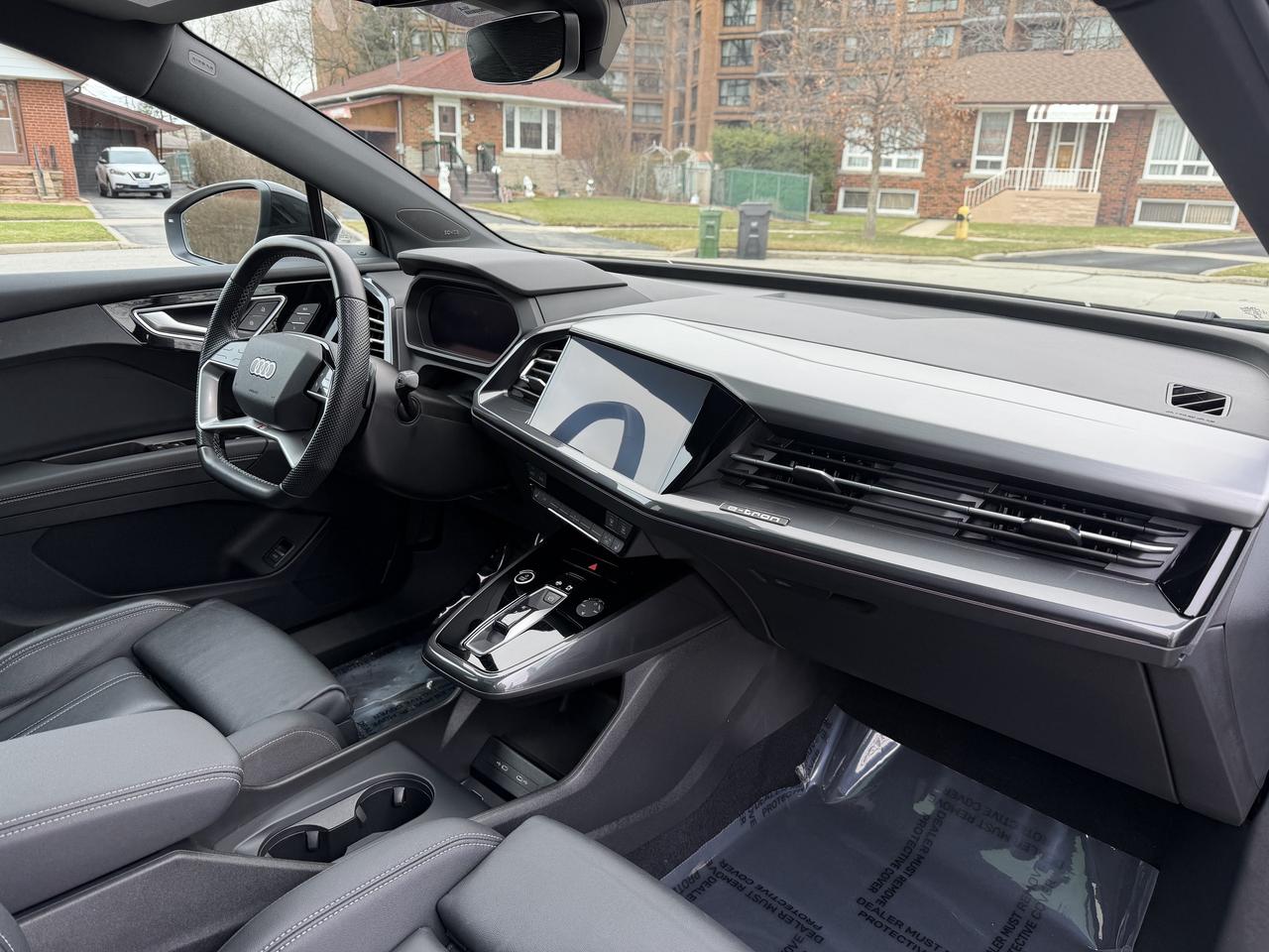 2023 Audi Q4 e-tron 50 quattro Photo