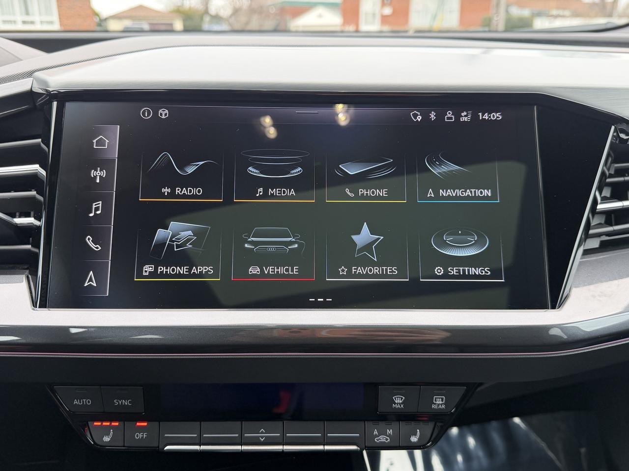 2023 Audi Q4 e-tron 50 quattro Photo