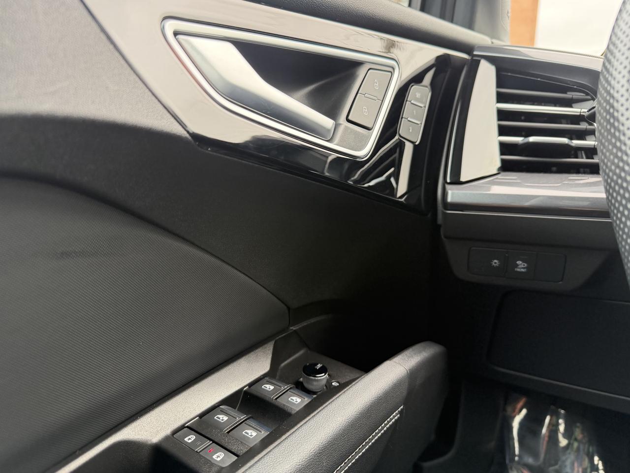 2023 Audi Q4 e-tron 50 quattro Photo