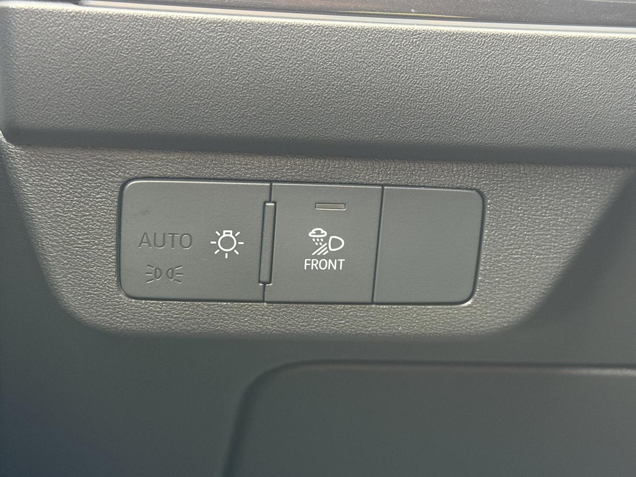 2023 Audi Q4 e-tron 50 quattro Photo