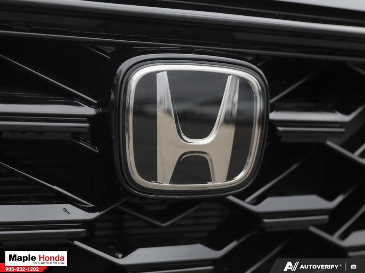 2024 Honda CR-V Hybrid Leather Seats| Sunroof| Heated Seats Auto Start| H Photo
