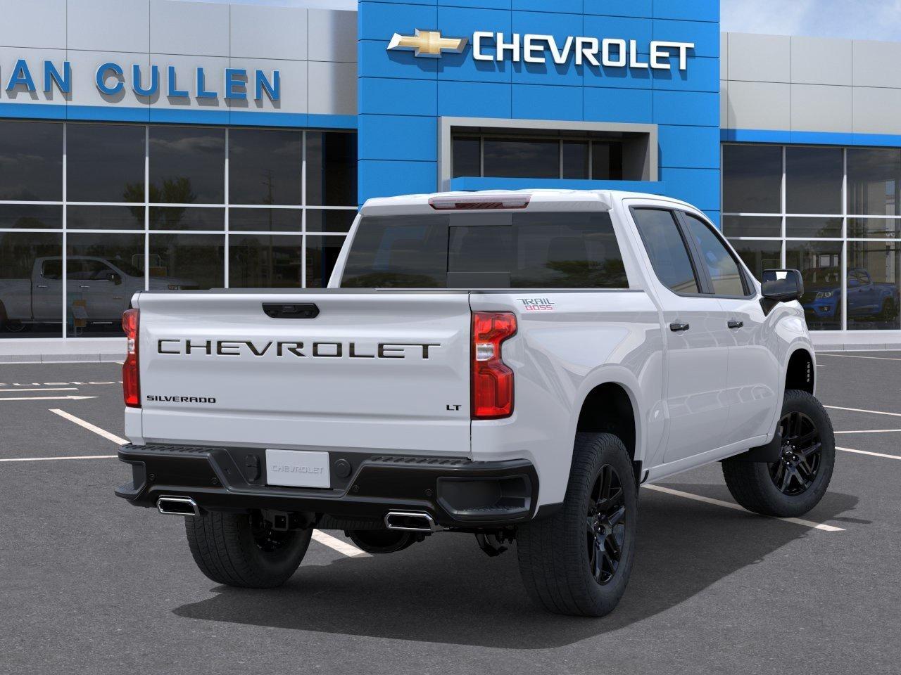 2026 Chevrolet Silverado 1500 LT Trail Boss Crew Cab Short Box 4-Wheel Drive LT Trail Boss Photo