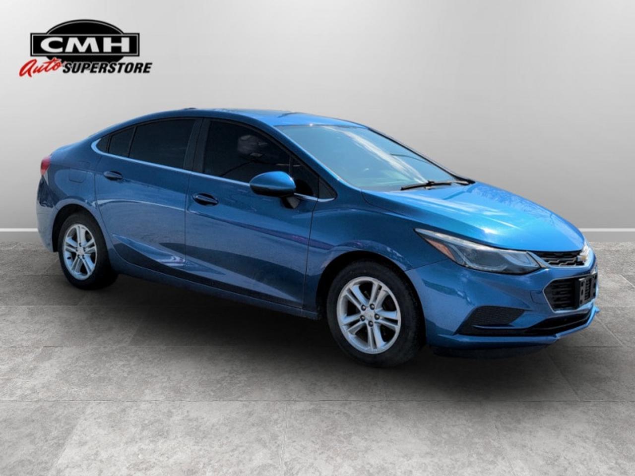 2017 Chevrolet Cruze LT True North Edition  **TRUE NORTH - CONV. PKG** Photo