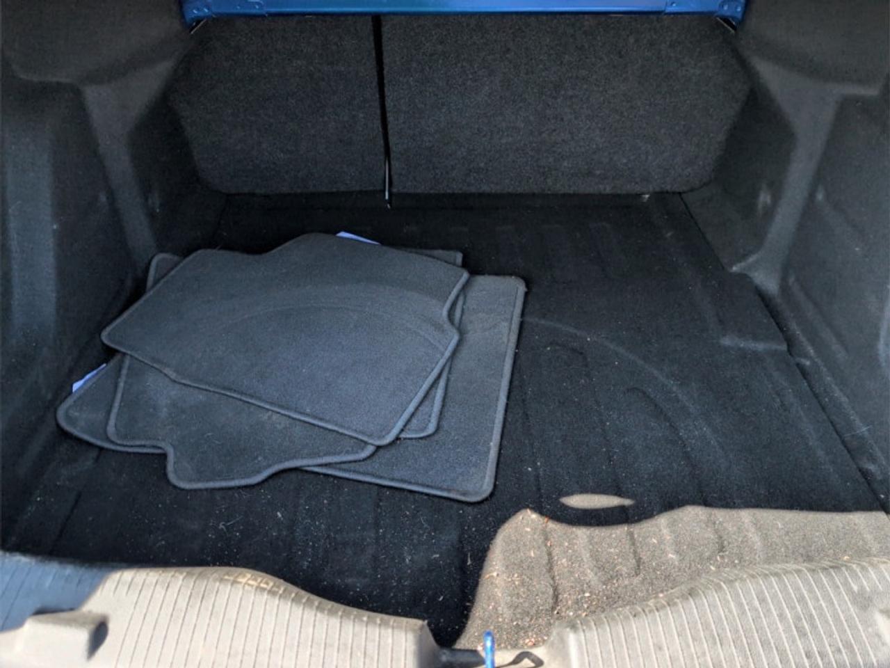 2017 Chevrolet Cruze LT True North Edition  **TRUE NORTH - CONV. PKG** Photo