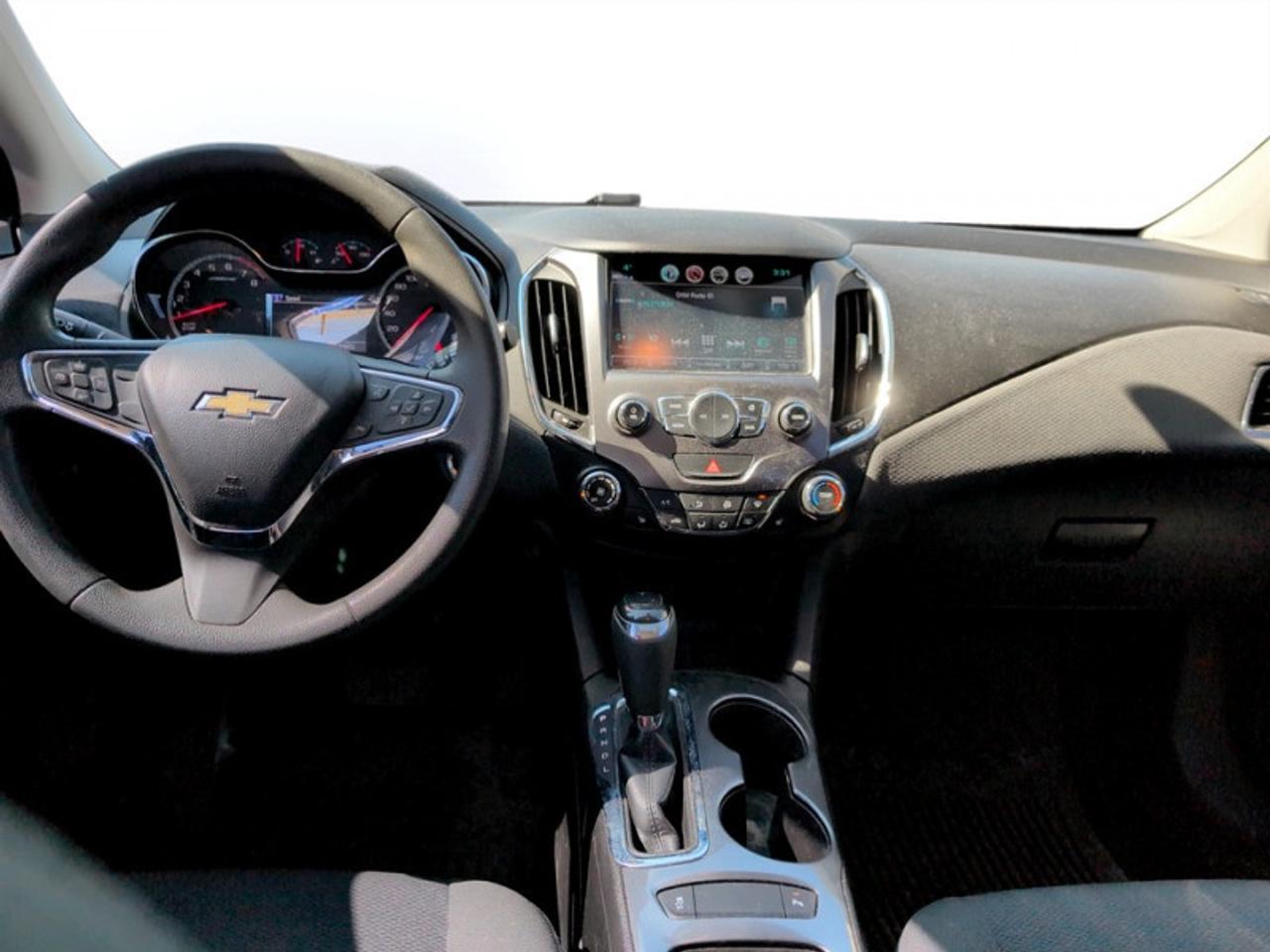 2017 Chevrolet Cruze LT True North Edition  **TRUE NORTH - CONV. PKG** Photo