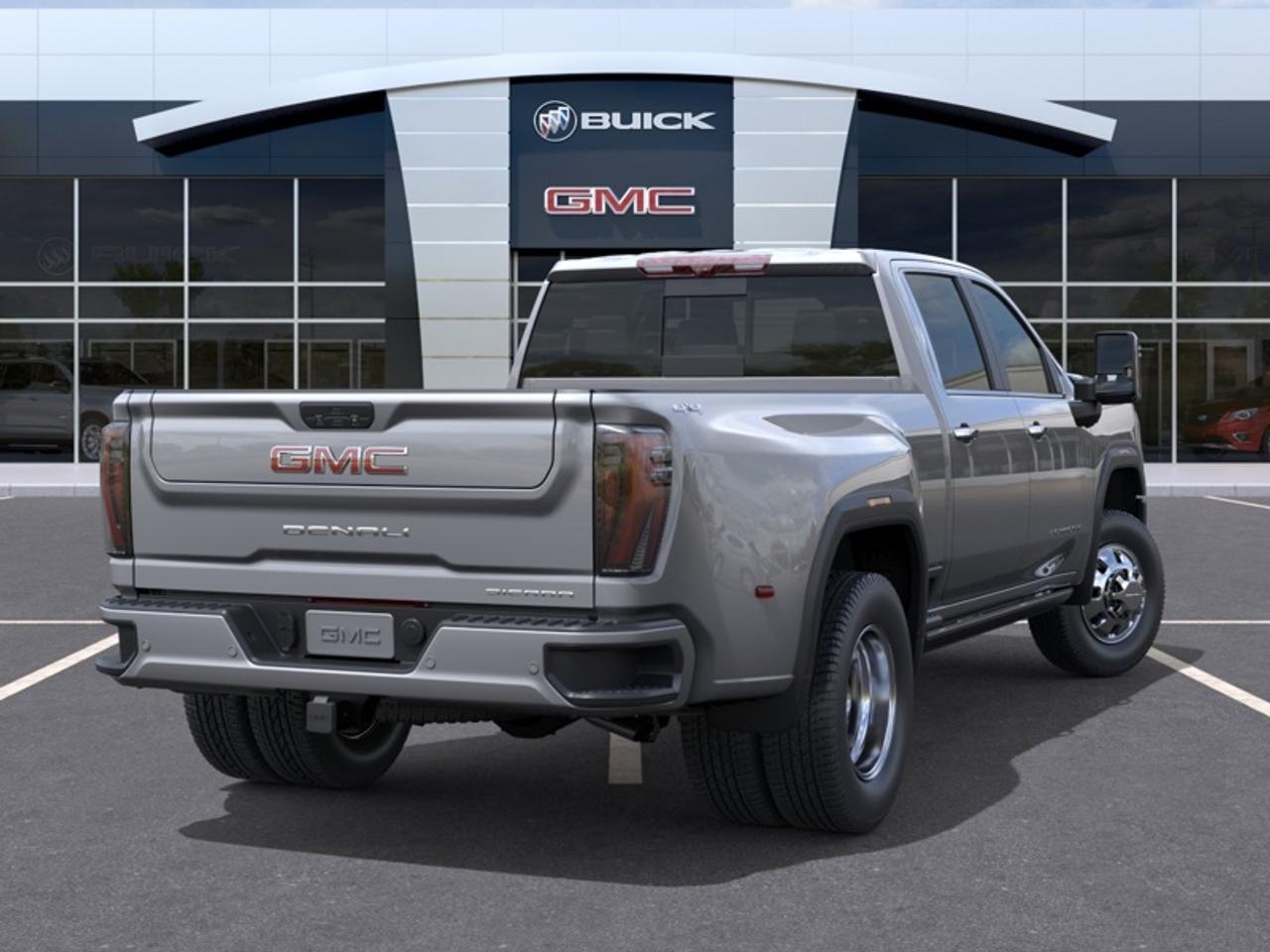 2026 GMC Sierra 3500 HD Denali Ultimate  - Sunroof Photo3