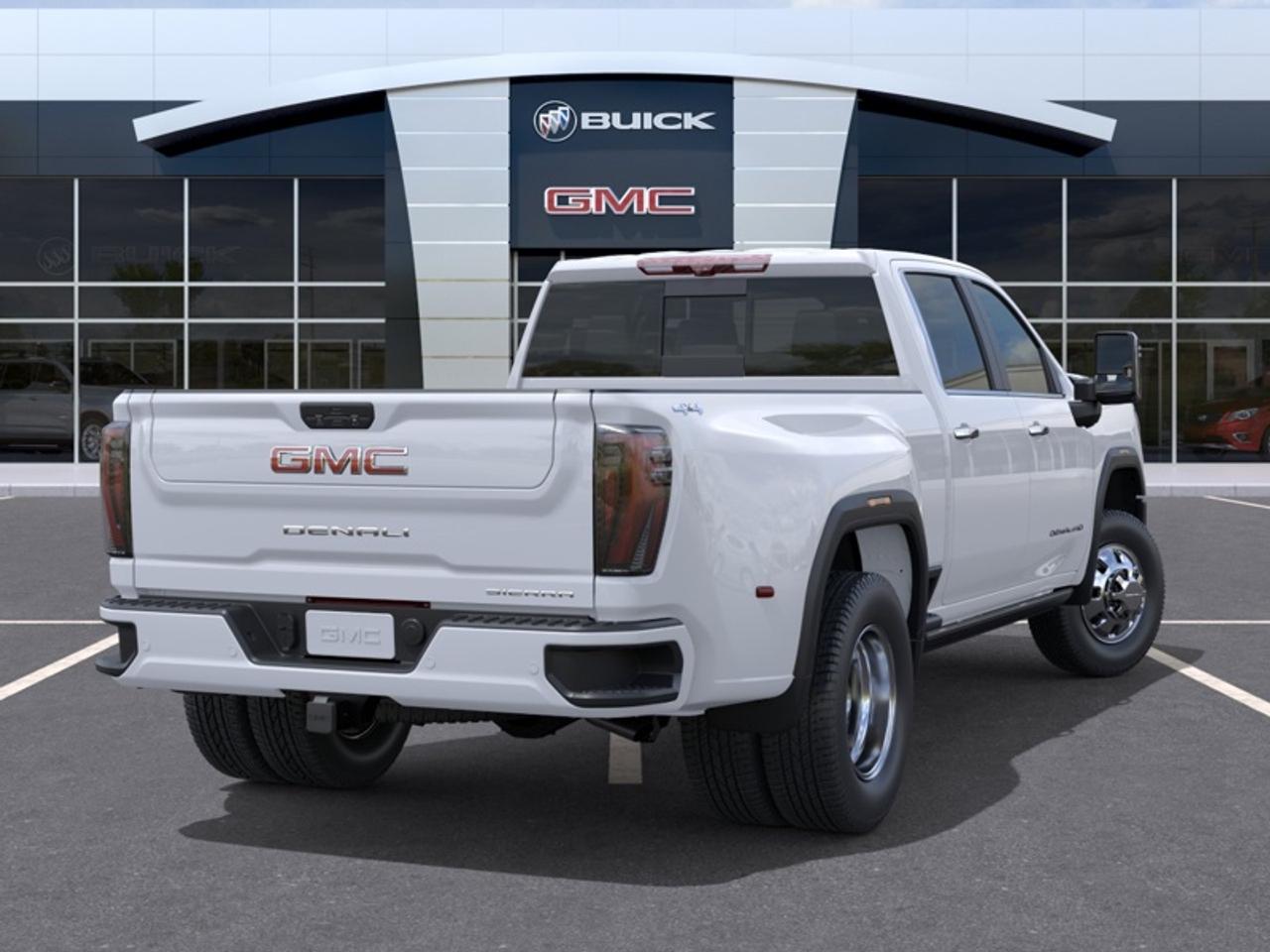 2026 GMC Sierra 3500 HD Denali Ultimate  - Sunroof Photo