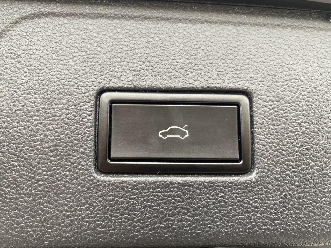 2021 Volkswagen Atlas Execline 3.6 FSI  - Cooled Seats Photo