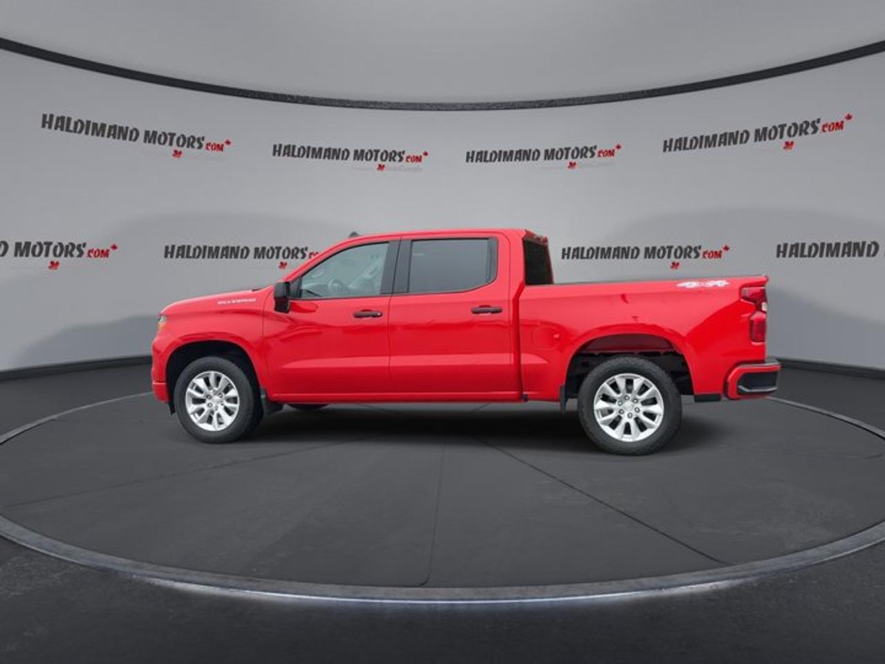 2024 Chevrolet Silverado 1500 Custom Crew Cab 4wd | One owner | No accidents Photo