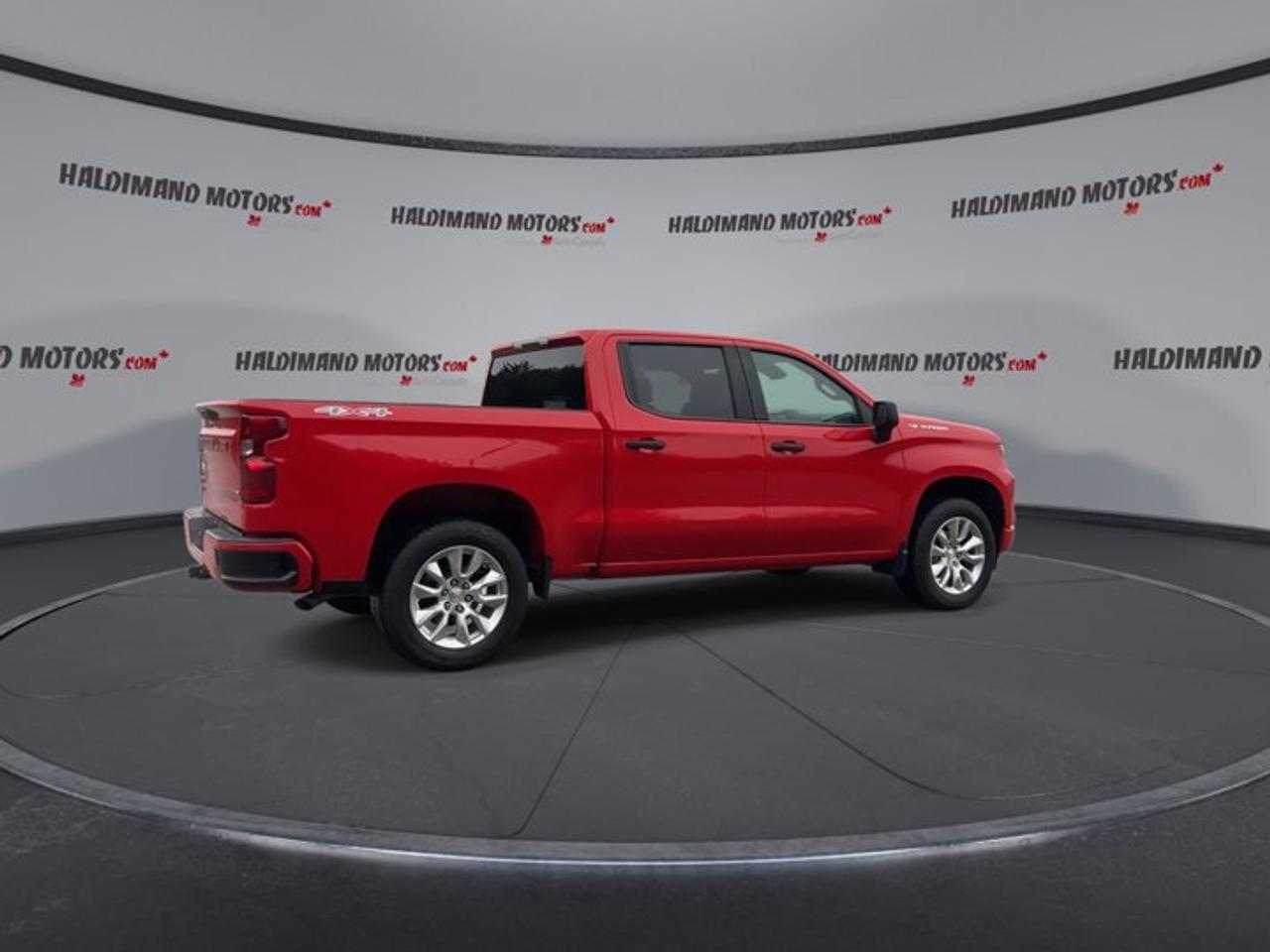 2024 Chevrolet Silverado 1500 Custom Crew Cab 4wd | One owner | No accidents Photo