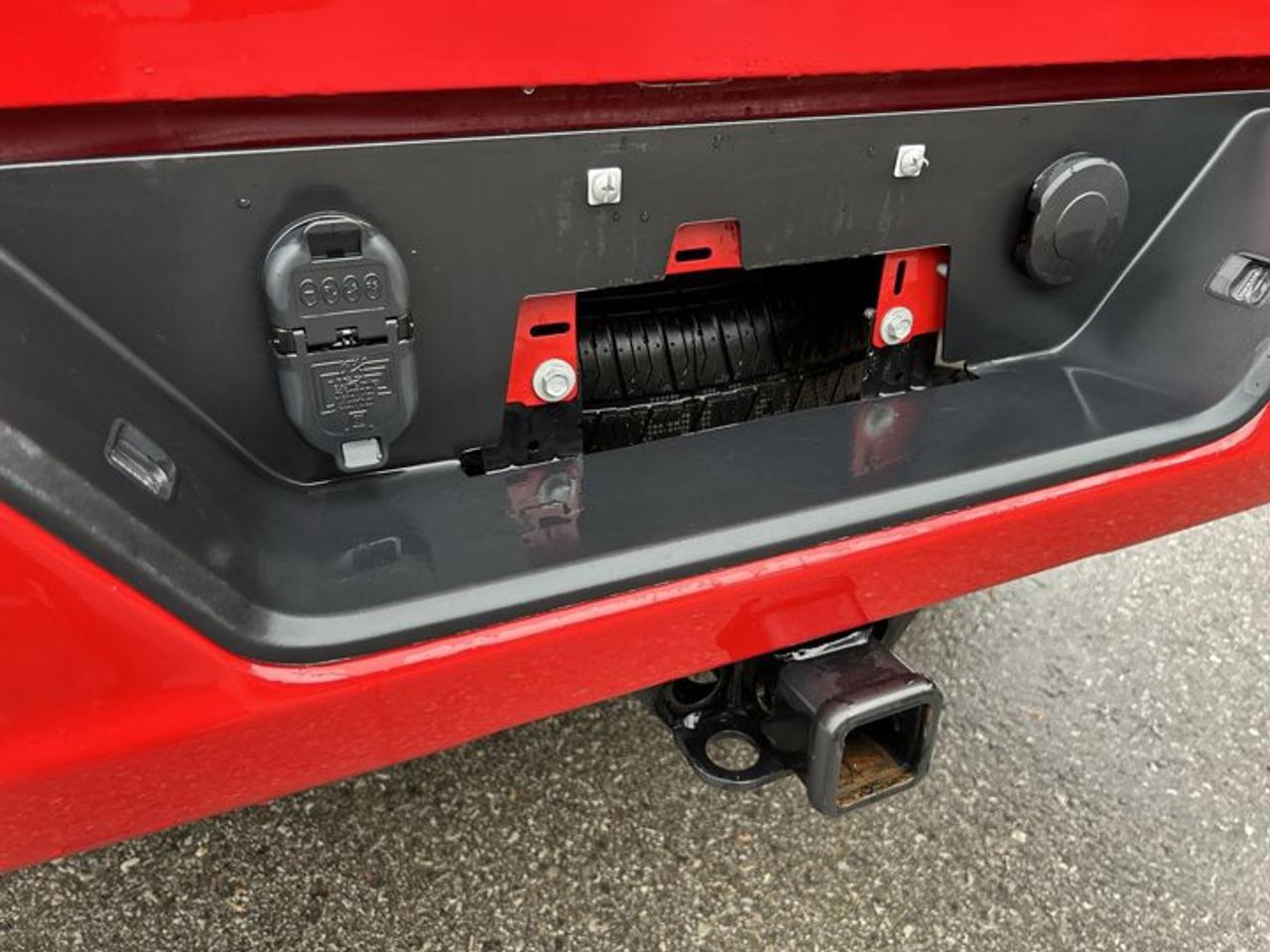 2024 Chevrolet Silverado 1500 Custom Crew Cab 4wd | One owner | No accidents Photo
