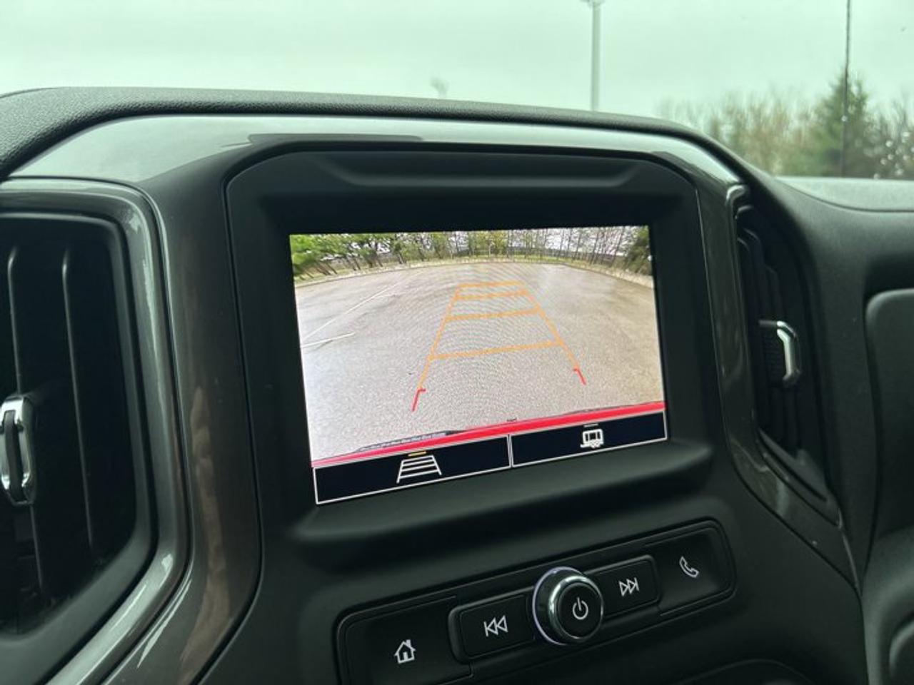 2024 Chevrolet Silverado 1500 Custom Crew Cab 4wd | One owner | No accidents Photo