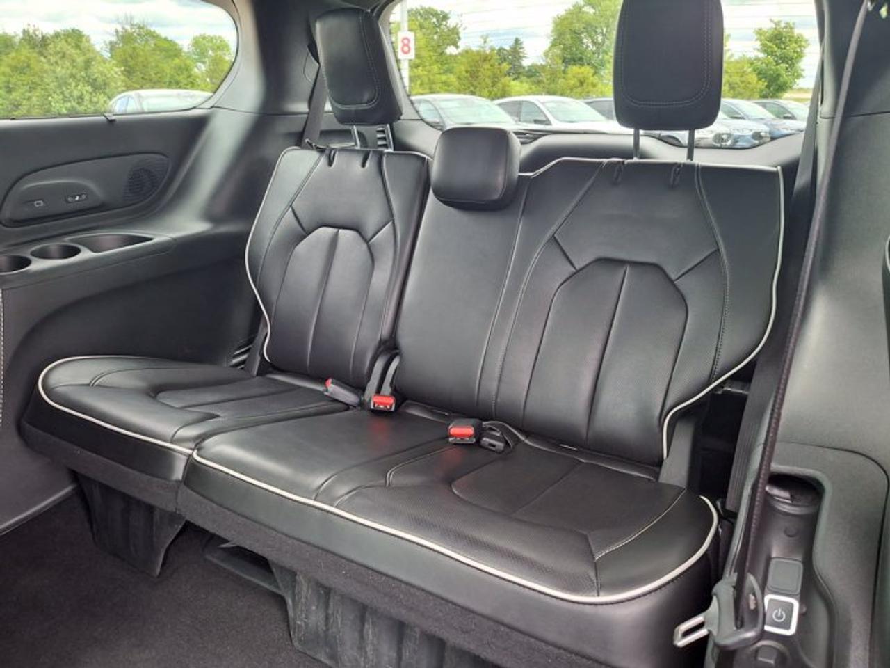 2024 Chrysler Pacifica Limited "S" | Leather | Sunroof | Rear Entertainment System | 360 Camera | FamCam | Vacuum and More! Photo