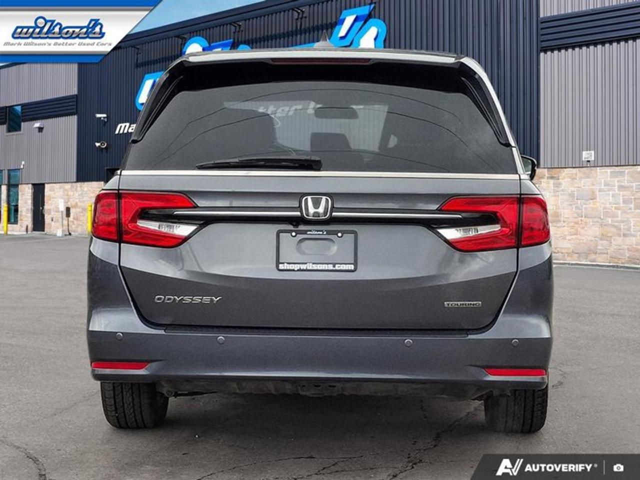 2022 Honda Odyssey Touring | Leather | DVD | Sunroof | Nav | Cooled + Heated Seats | Heated Wheel | and More ! Photo