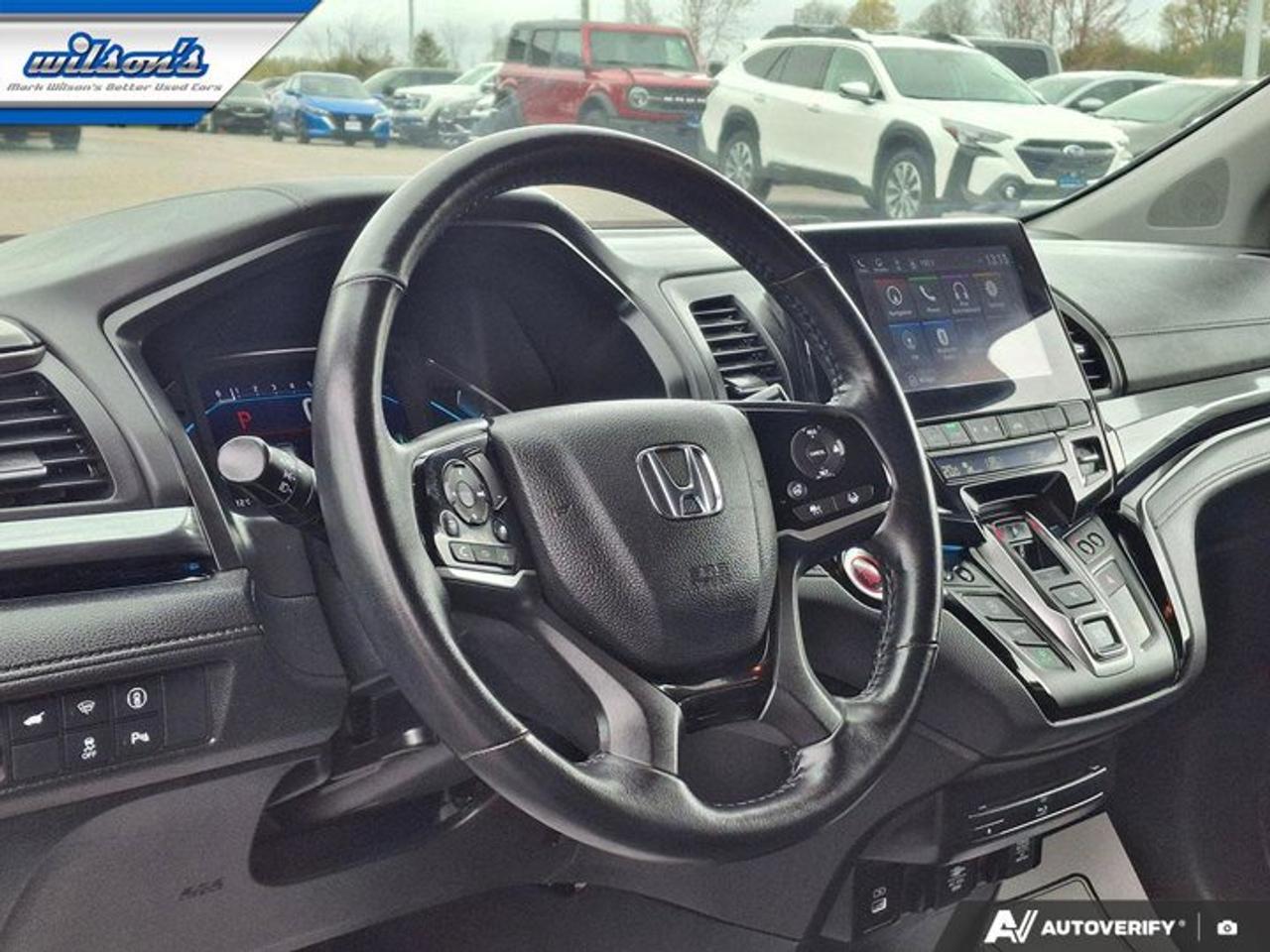 2022 Honda Odyssey Touring | Leather | DVD | Sunroof | Nav | Cooled + Heated Seats | Heated Wheel | and More ! Photo
